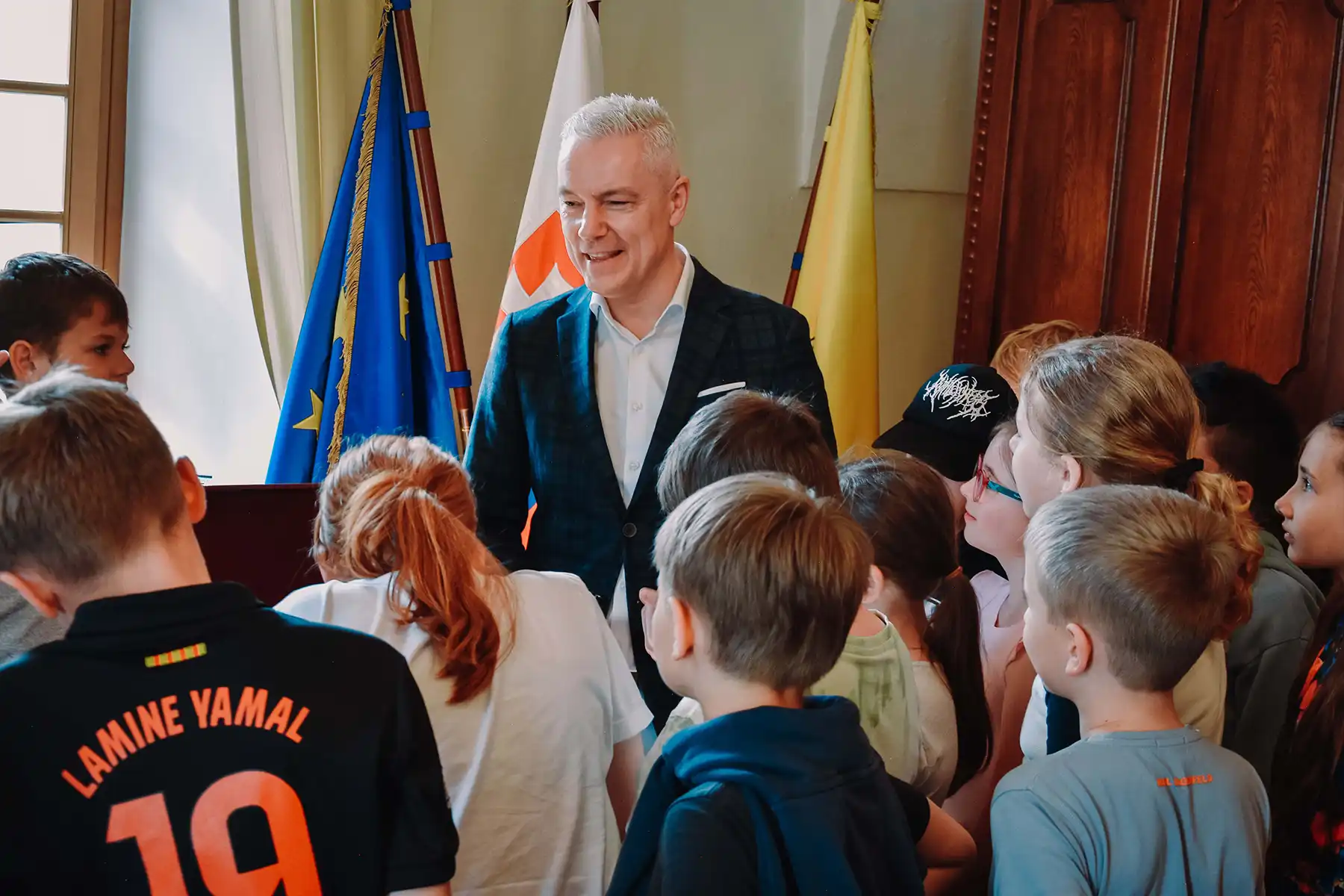 Ján Ferenčák medzi ľuďmi v Kežmarku